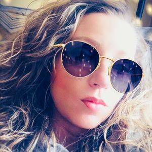 Meet your Posher, Rebekah